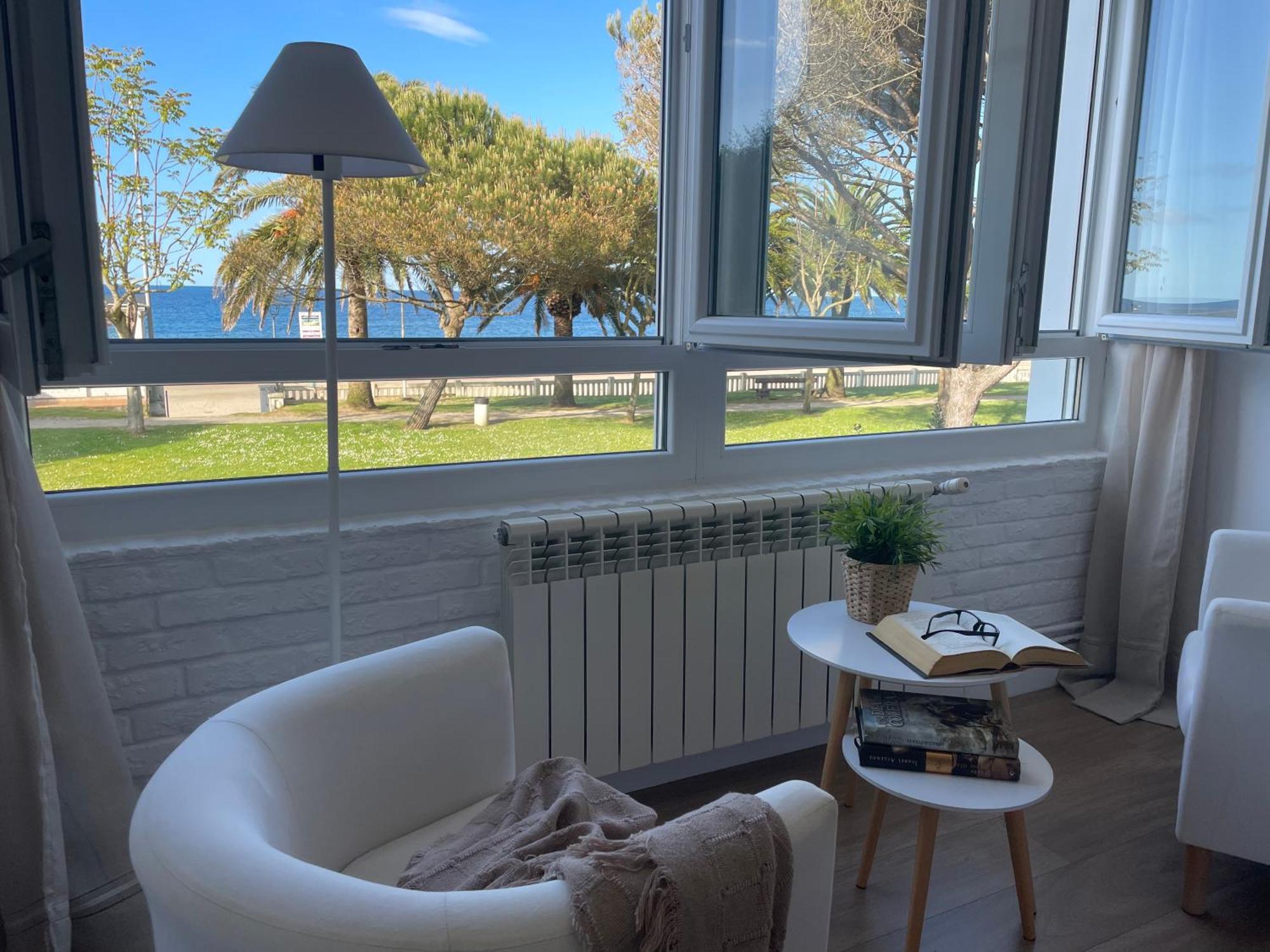 Apartamento Comillas Beach Extérieur photo